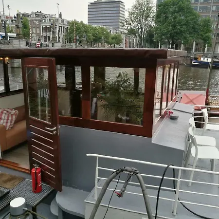 Apartment Houseboat Rose