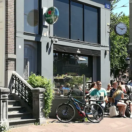 Houseboat Rose Amsterdam
