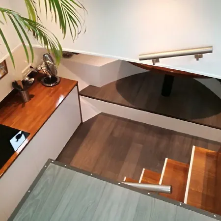 Houseboat Rose Apartment Amsterdam