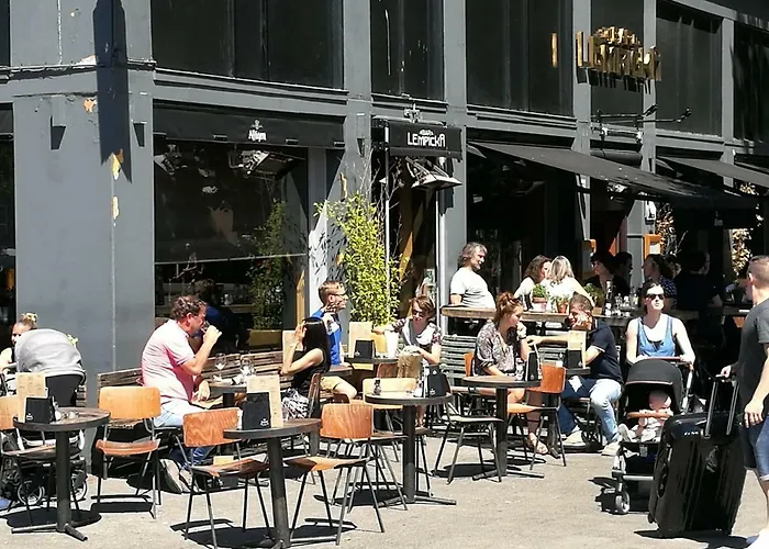 Houseboat Rose 아파트 *