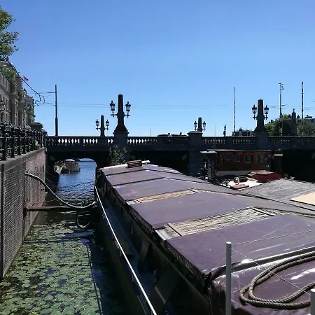 Houseboat Rose アムステルダム